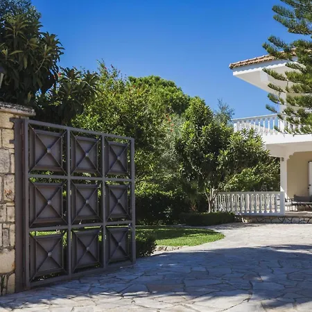 Villa Lilly With Private Pool