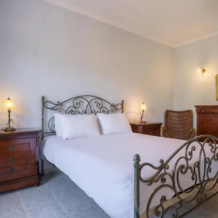 Lilly With Private Pool * Kypseli